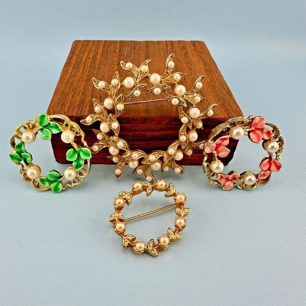 Vintage Wreath Brooch Lot Faux Pearl Pink Green Enamel Gold Tone Some Signed